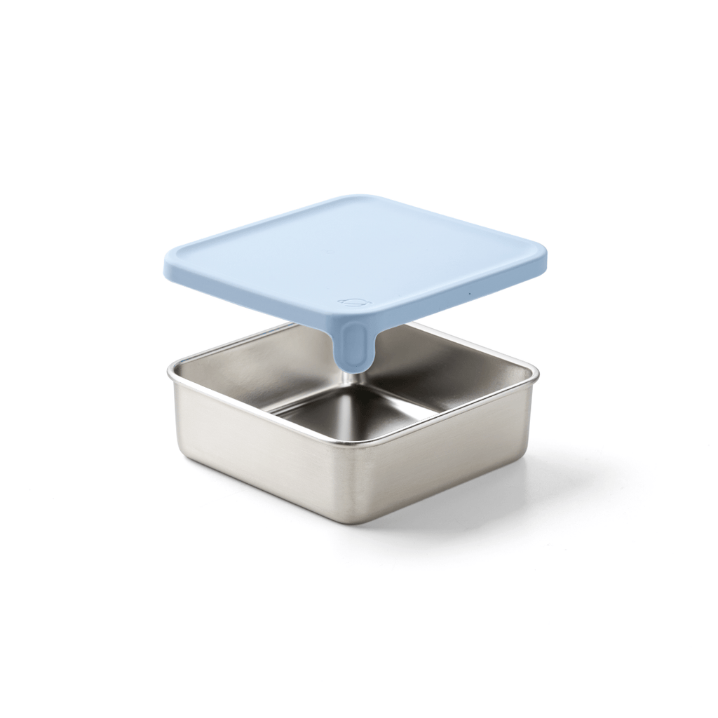 color::Cloudy Day | Open view of light blue container.