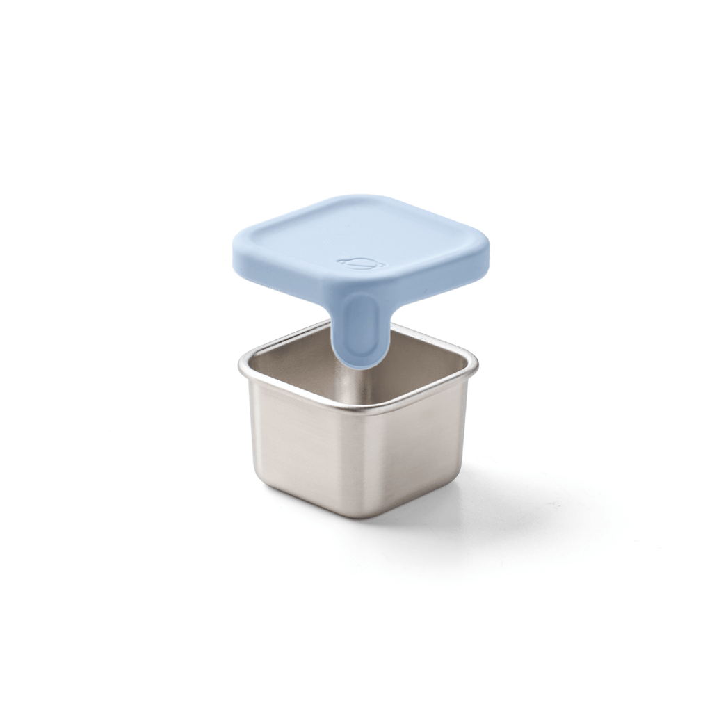 color::Cloudy Day | Lid off view of cloudy day container.