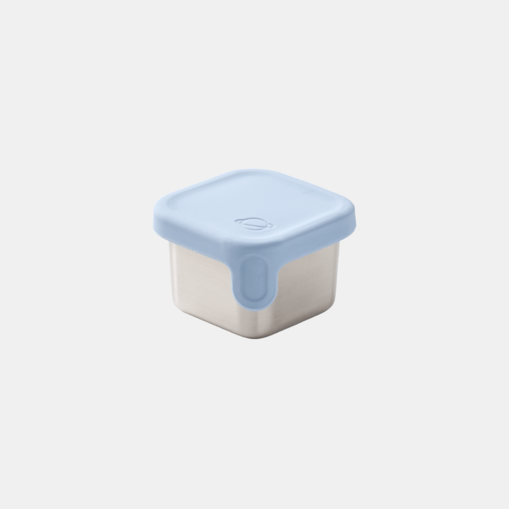 color::Cloudy Day | Closed view of container on white background.